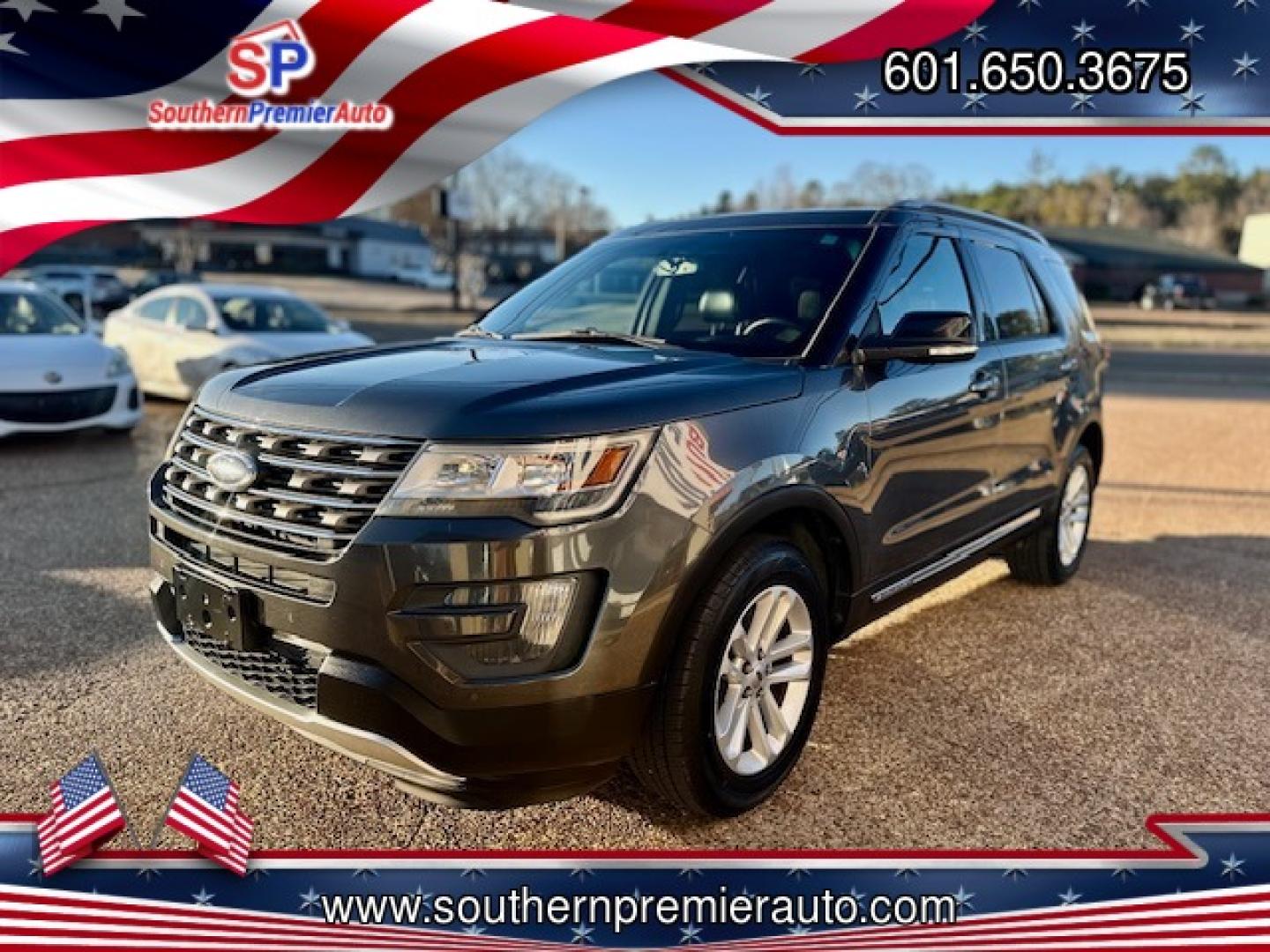 2016 GRAY FORD EXPLORER XLT (1FM5K7DH5GG) , located at 922 W. Beacon St., Philadelphia, MS, 39350, (601) 650-3675, 32.770447, -89.127151 - Photo#2